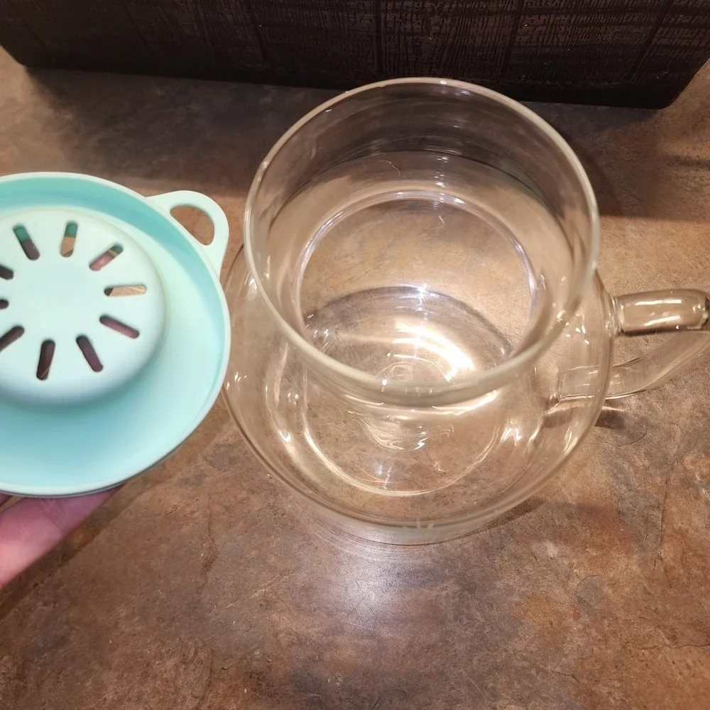 DASH Microwave Popcorn Popper Aqua Glass Silicone Lid 2.5 Qt EUC